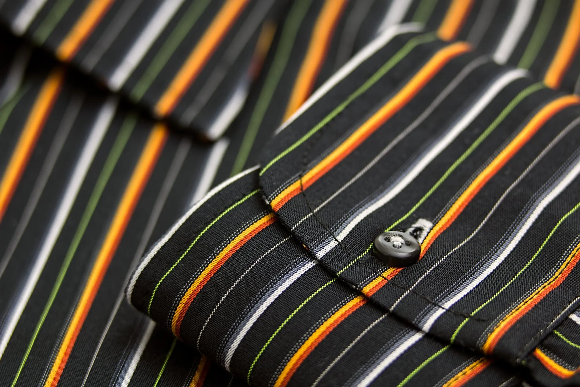 Detail kancing pada pakaian fashion